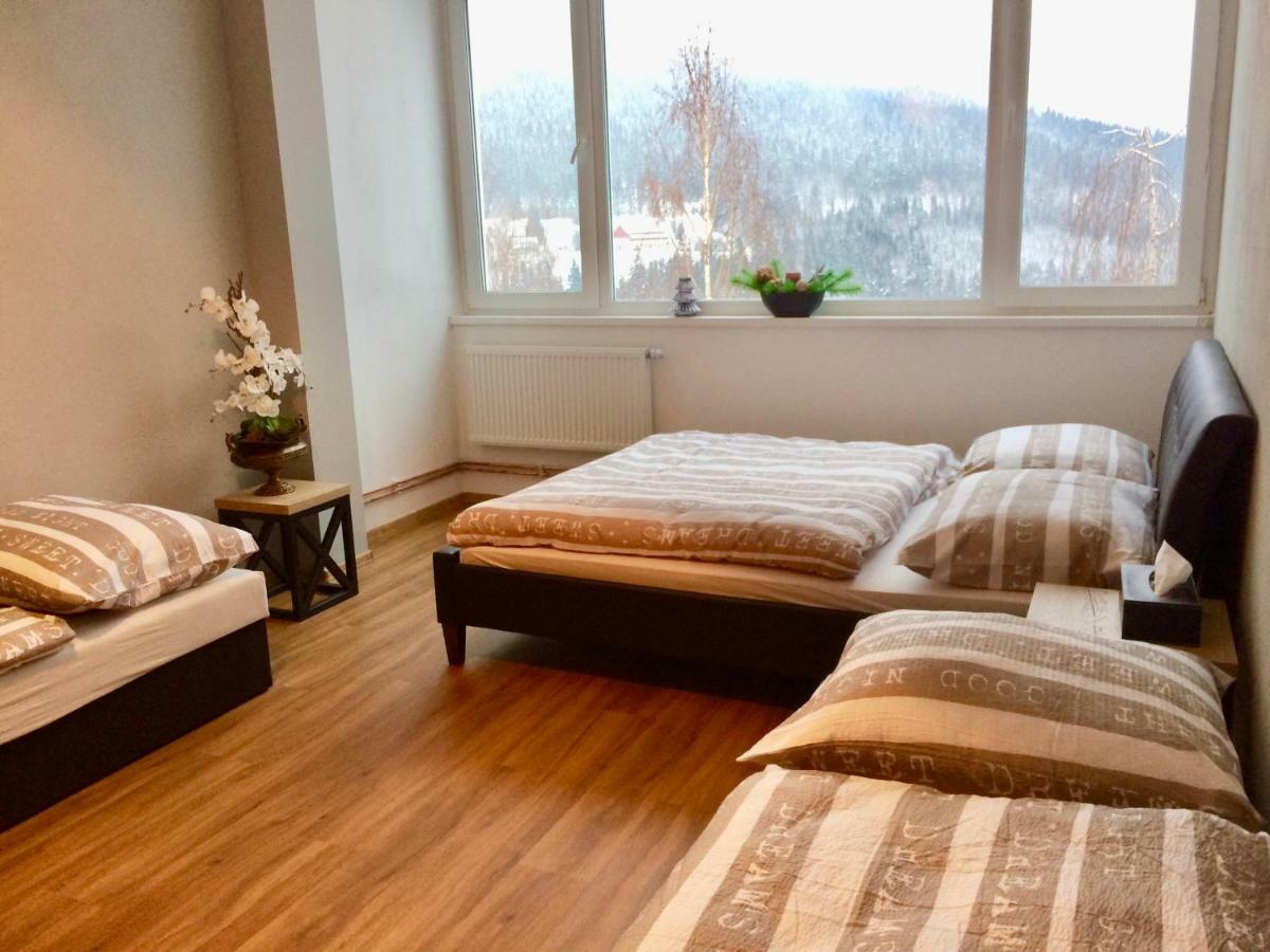 Apartment Elis Špindlerŭv Mlýn Exteriör bild